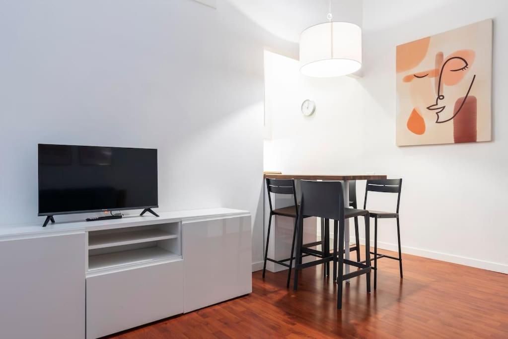 Appartamento Loft In Zona Buonarroti Milano Esterno foto